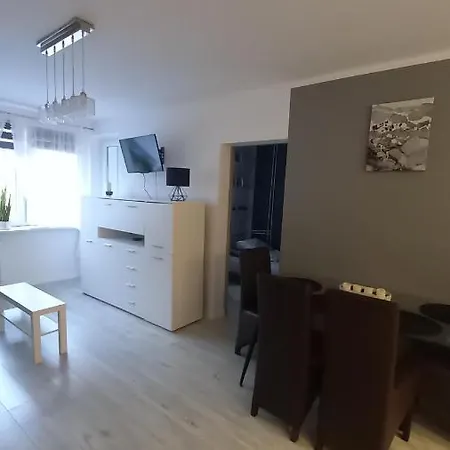Radosny Apartament Apartment