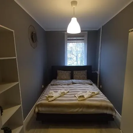Apartment Radosny Apartament Klodzko