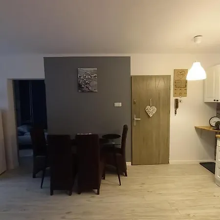 Radosny Apartament * Klodzko